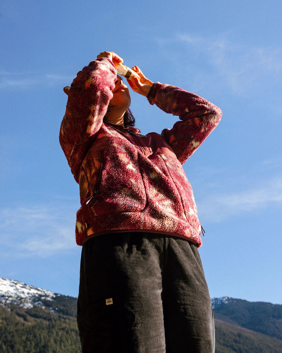 Home Sherpa Fleece - Frost Fig - Lifestyle