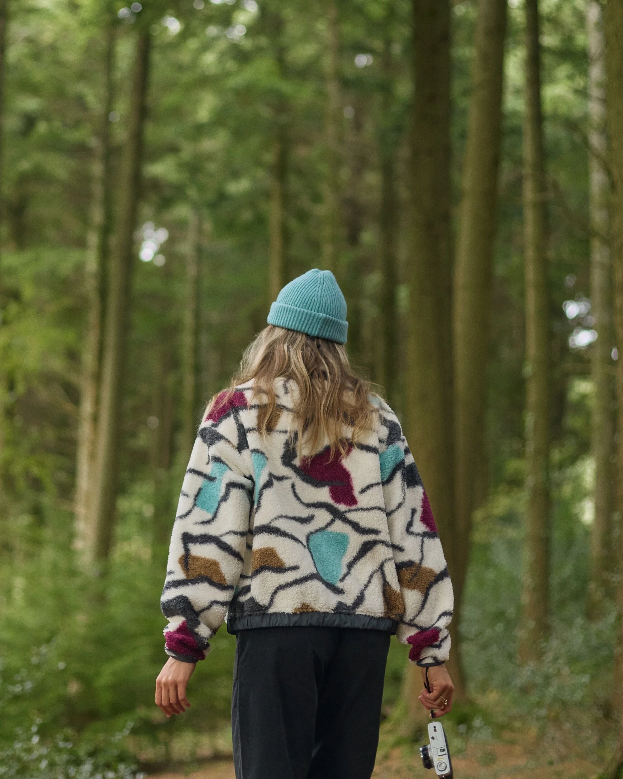 Ravi Recycled Sherpa Fleece - Abstract Trails Off White - Lifestyle