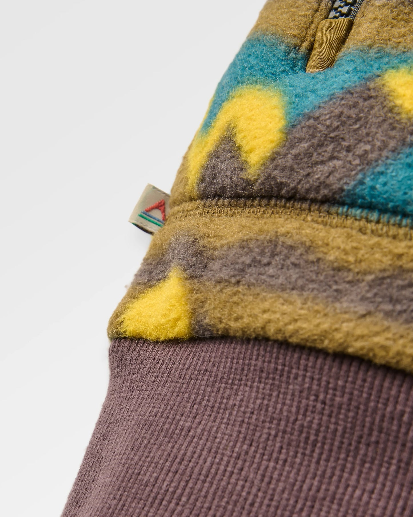 Take It Easy Polar Fleece - Views Dark Olive - Flatlay