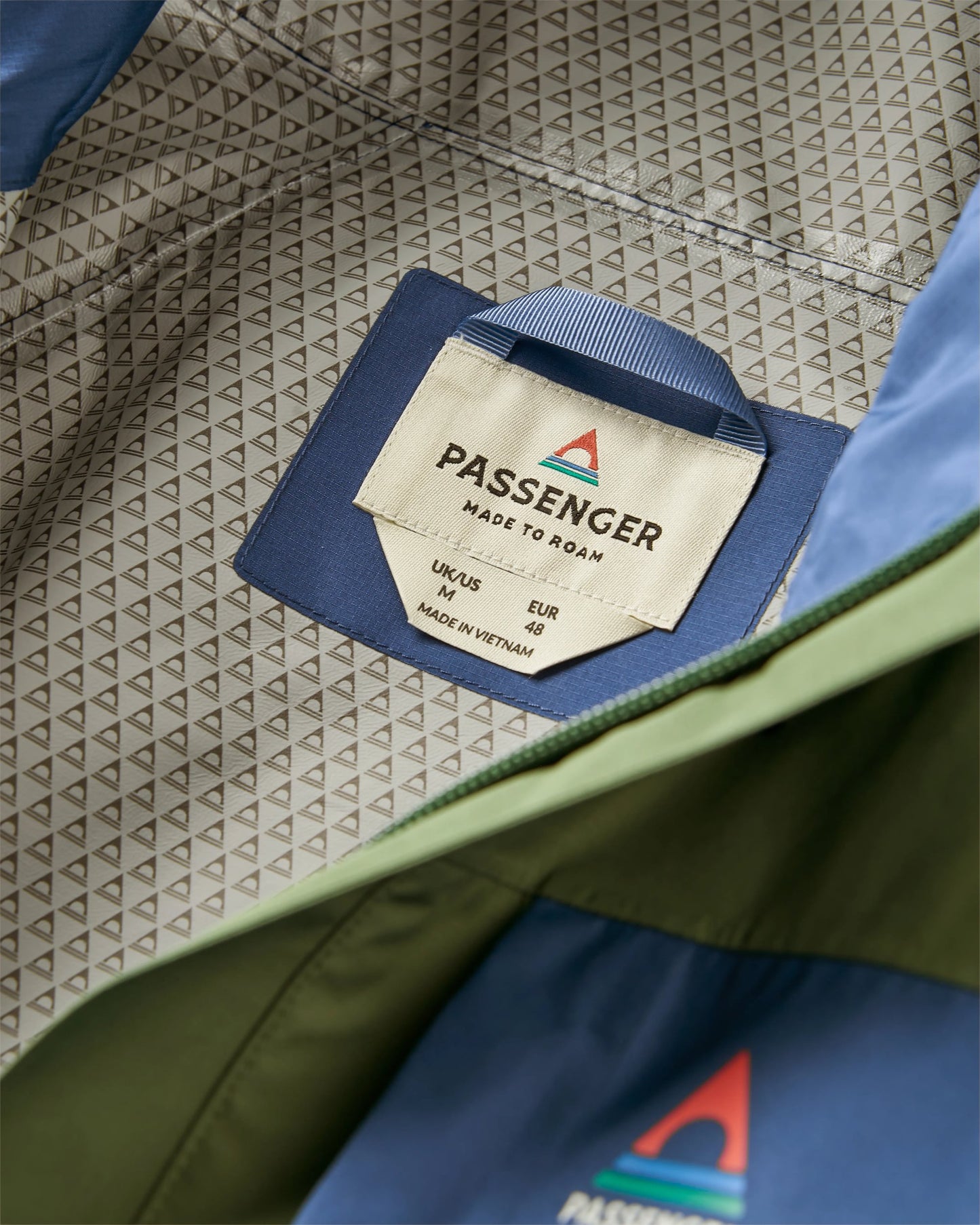 Trailscape Men's Recycled Waterproof Jacket - Dark Denim/Wild Green - Flatlay