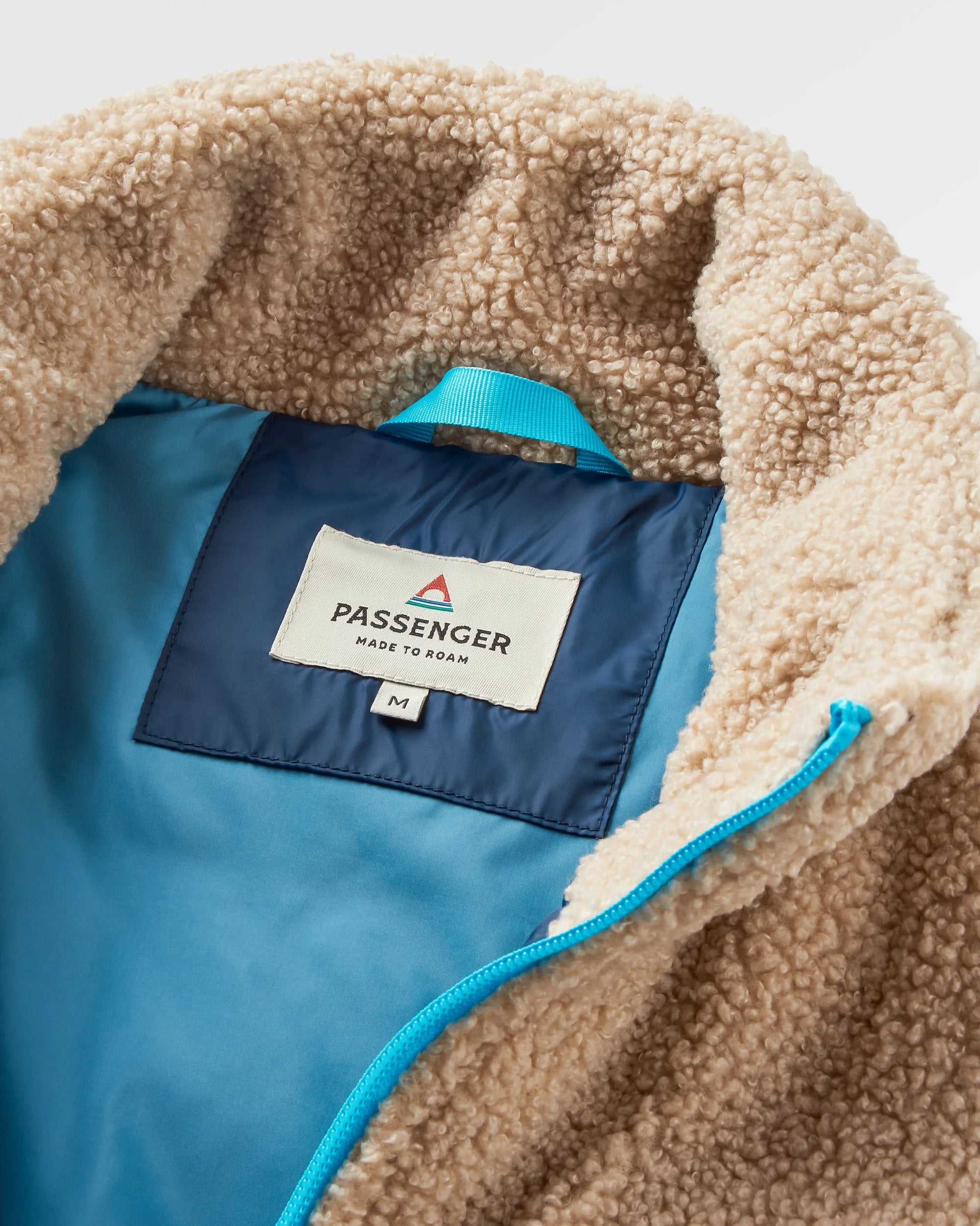 Inspire Recycled Insulated Gilet - Rich Navy - Flatlay