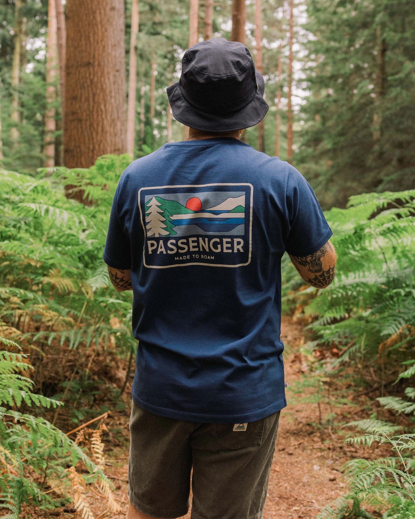 Roamer Men's Recycled Cotton T-Shirt - Rich Navy - Lifestyle