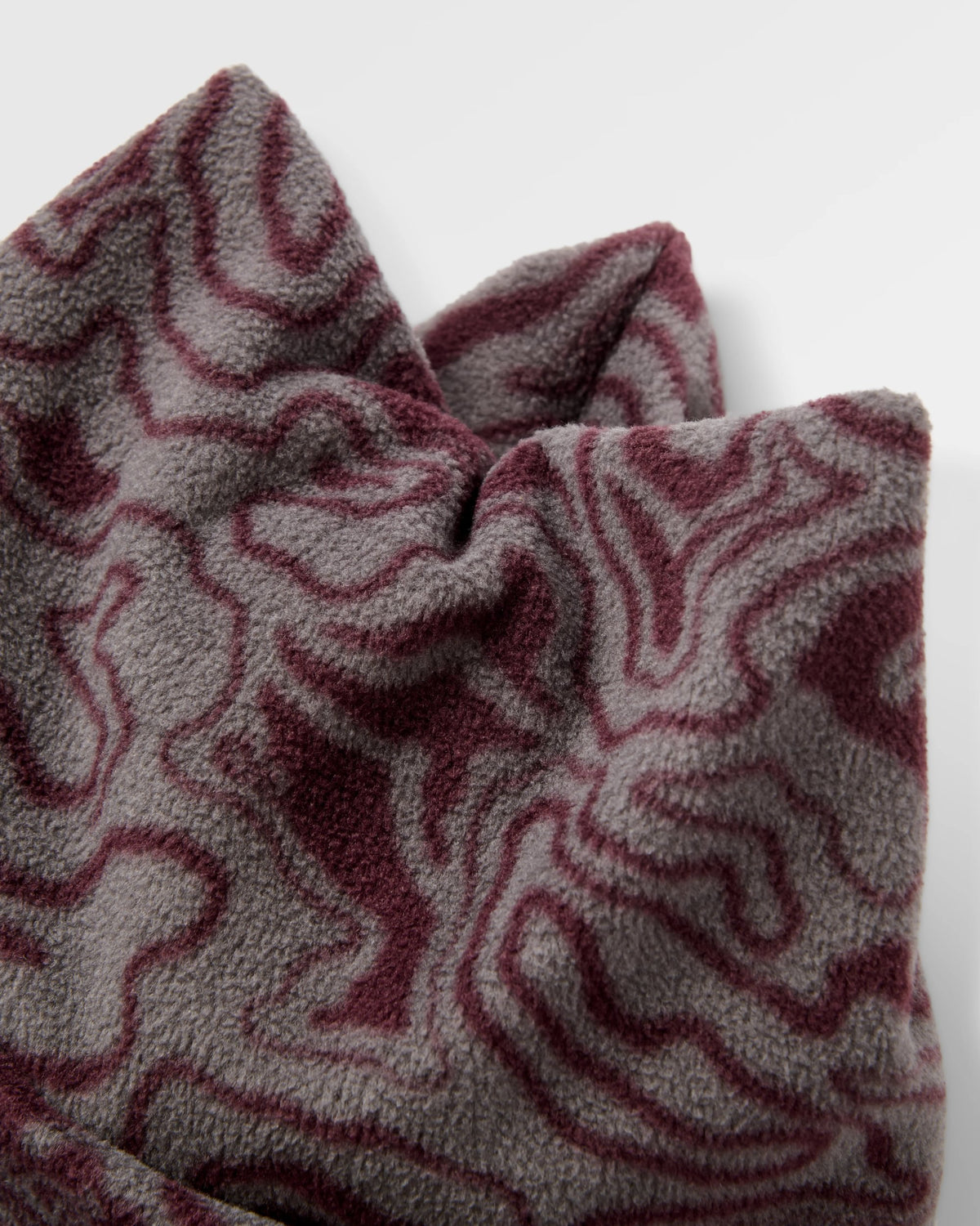 West Fleece Beanie - Strata Swirl Brambleberry - Flatlay