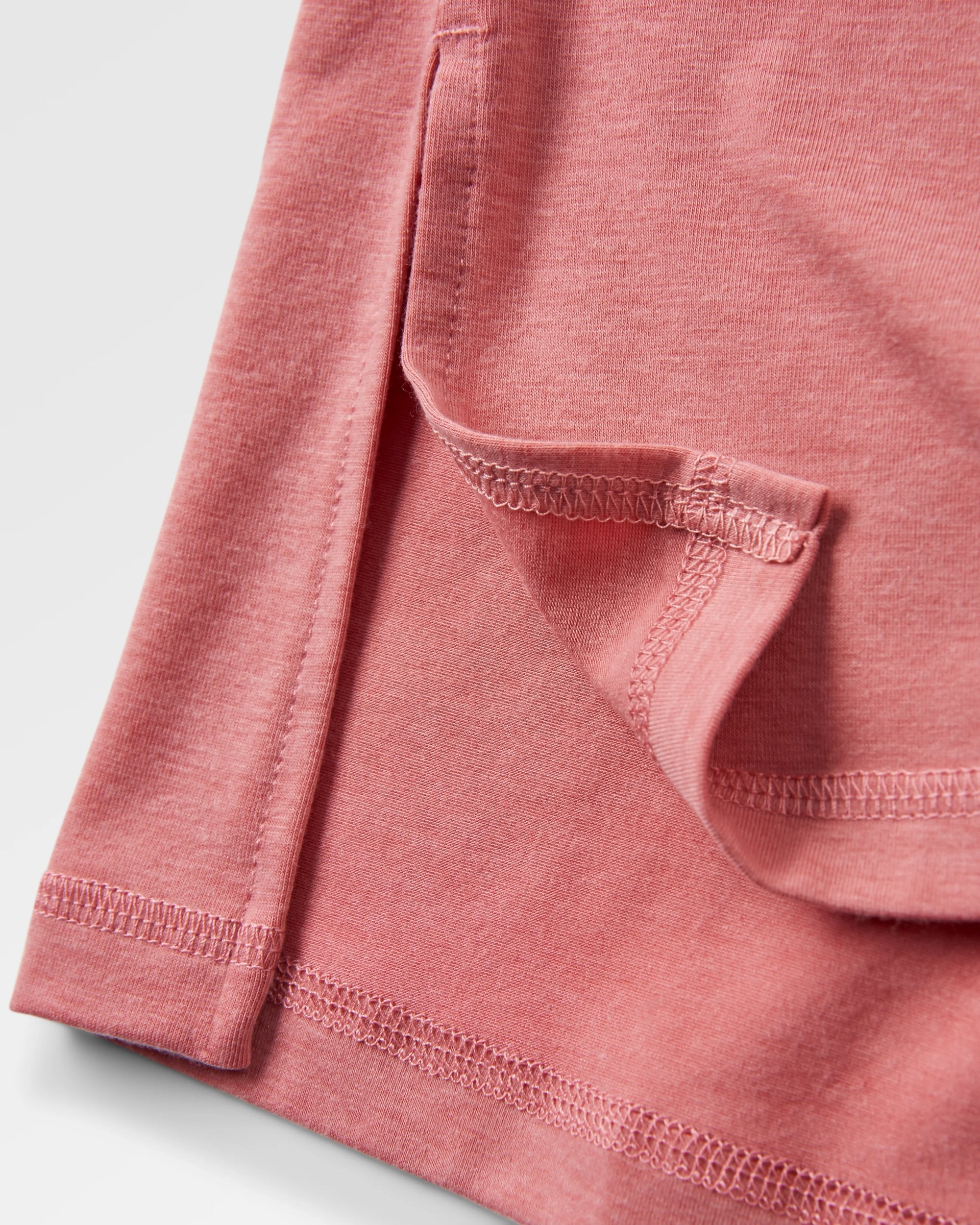 Sorrento Recycled Active LS T-Shirt - Dusty Rose - Flatlay