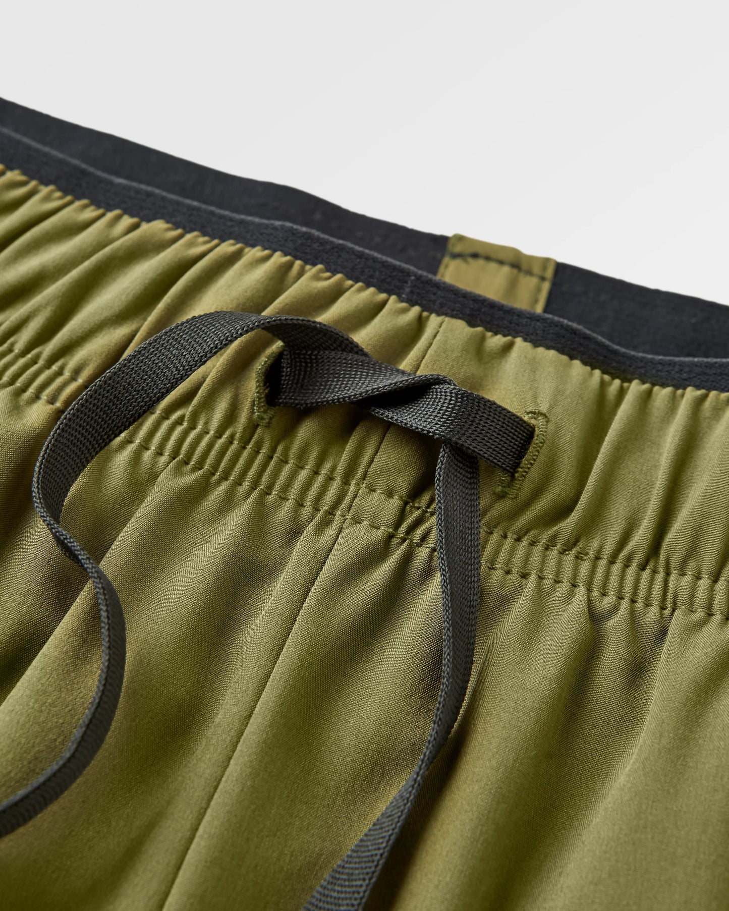 Swift Trail Short - Khaki - Flatlay