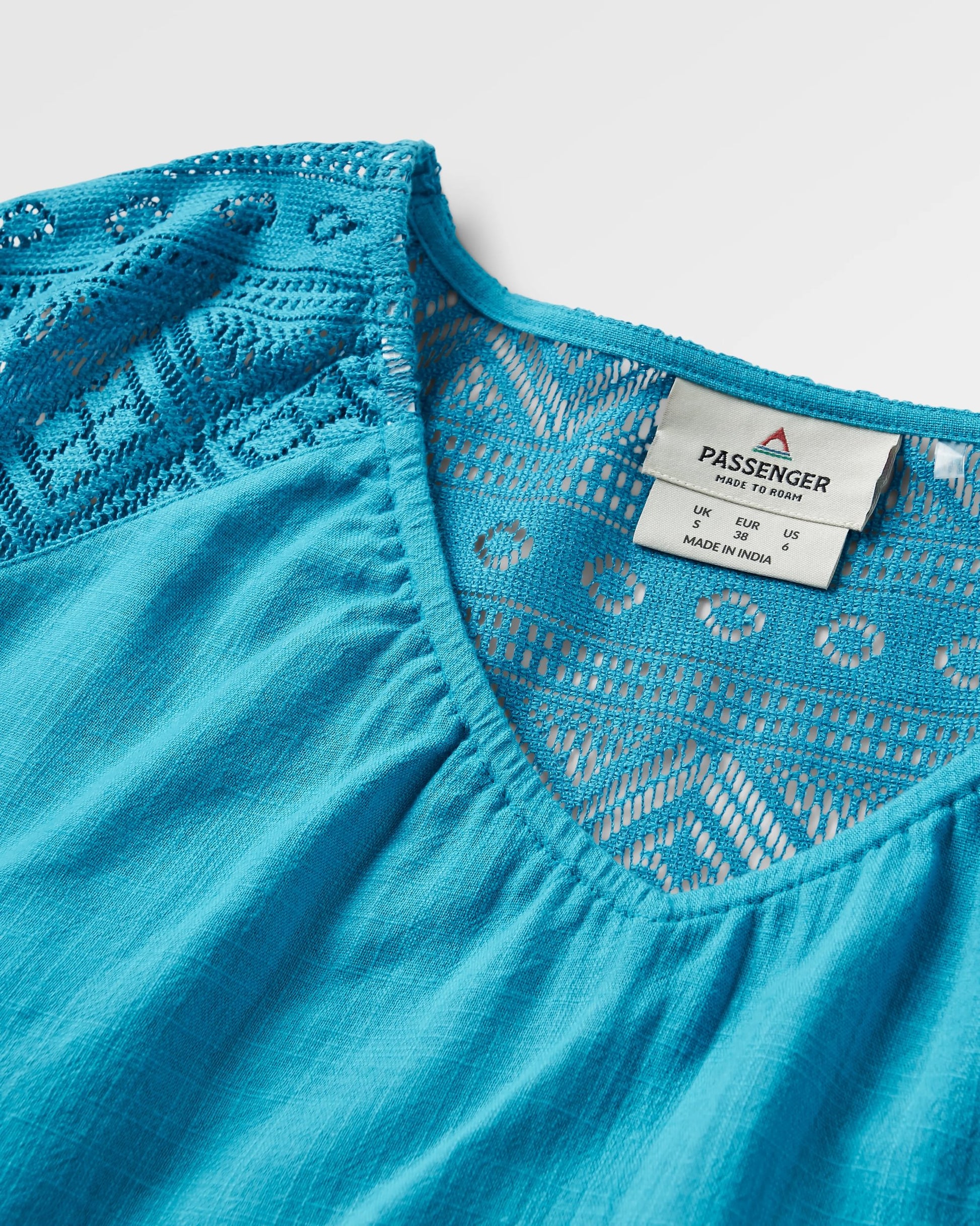 Flurry LS Woven - Bluejay - Flatlay