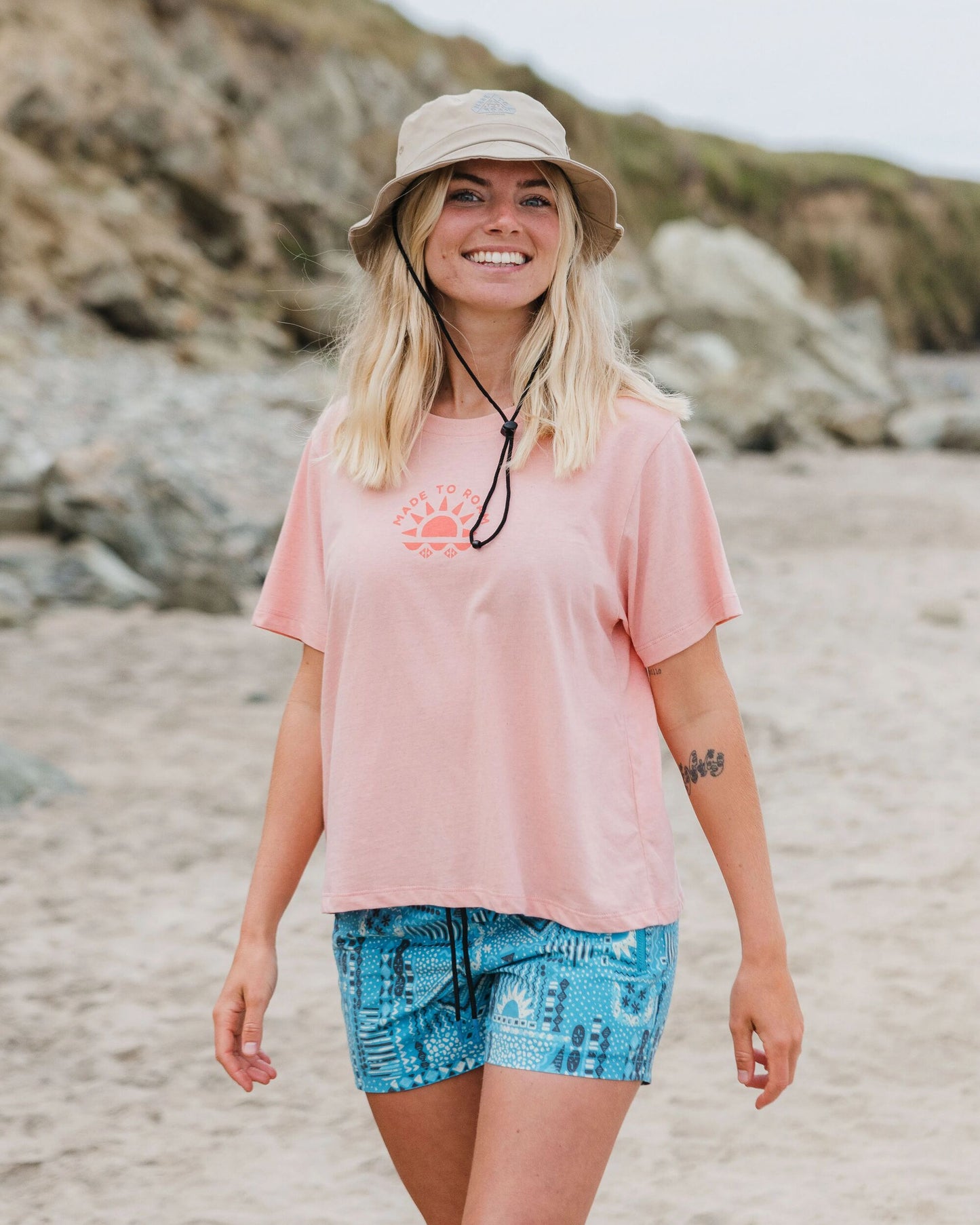 Sunburst Organic T-Shirt - Soft Shell Pink - Lifestyle