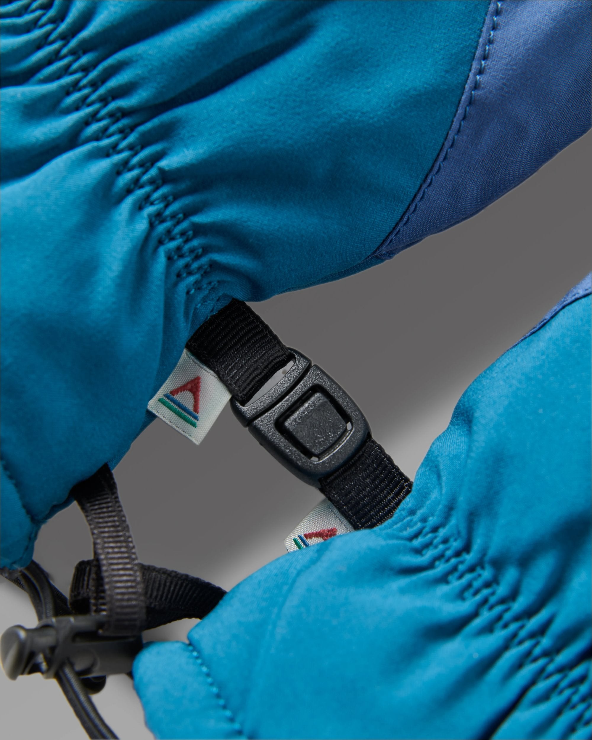 Moonlight Mittens - Tidal Blue - Flatlay