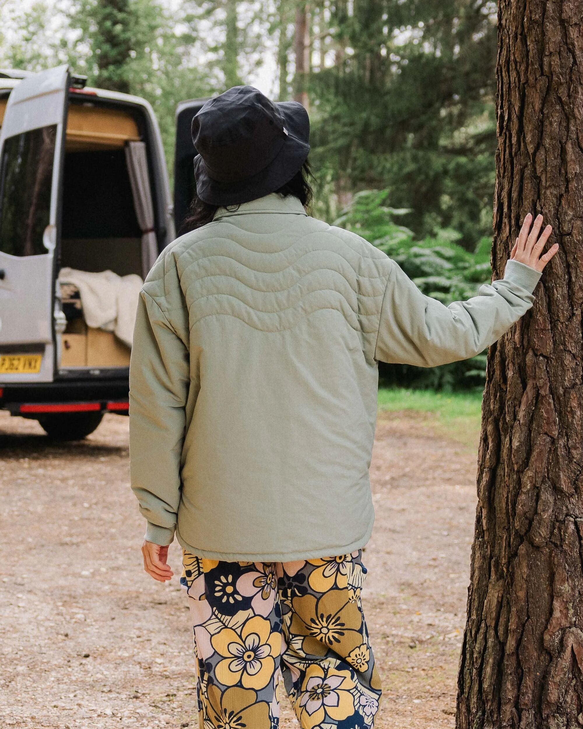 Tasi Recycled Insulated Jacket - Pistachio - Lifestyle