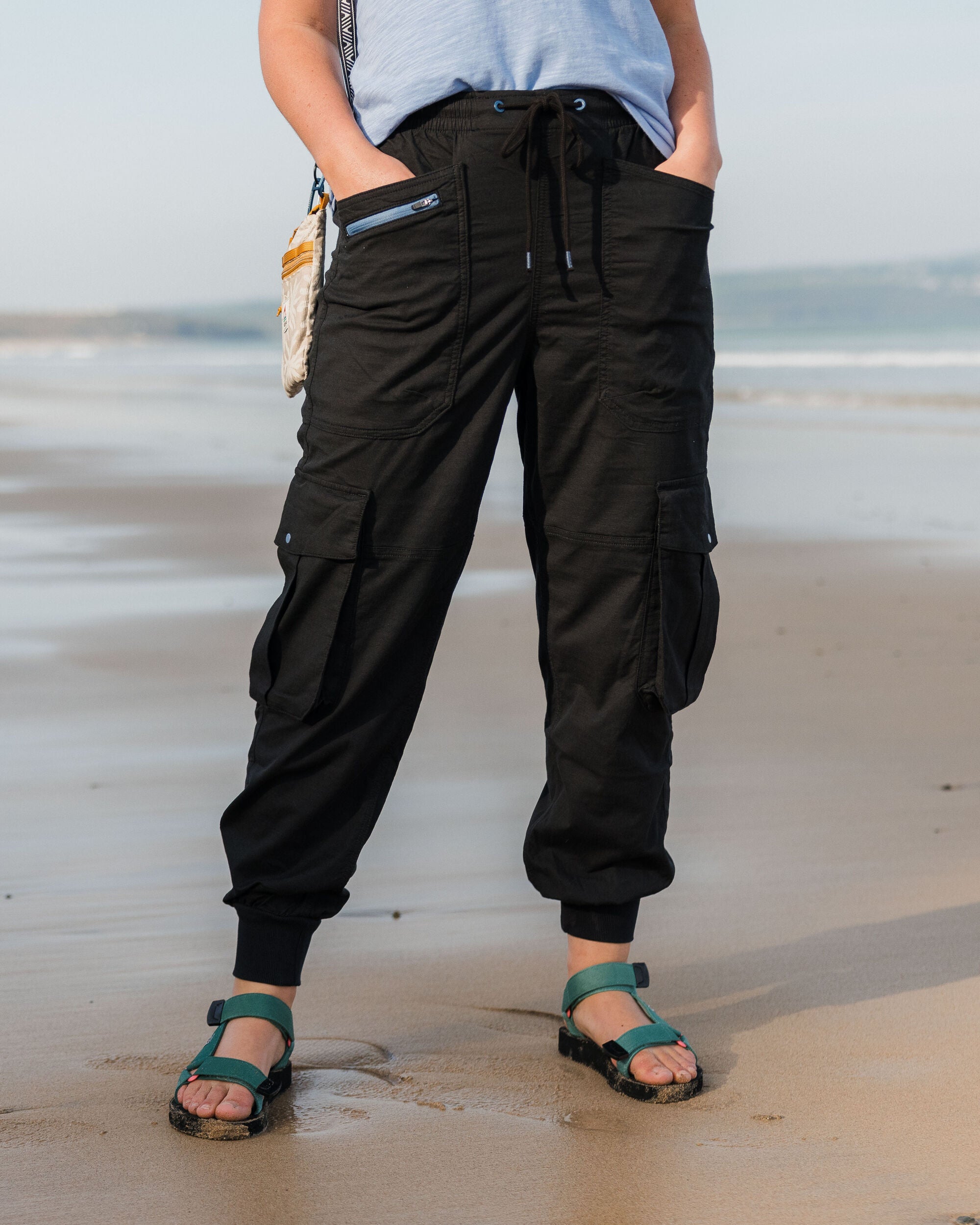 Hydrilla Organic Cotton Trouser - Black - Lifestyle