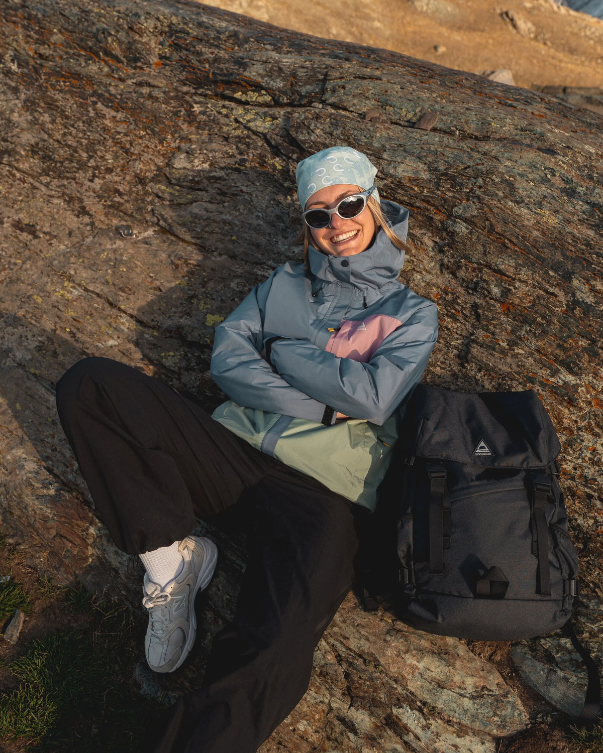 Trailscape Women's Waterproof Jacket - Stormy Blue/Pistachio - IGC