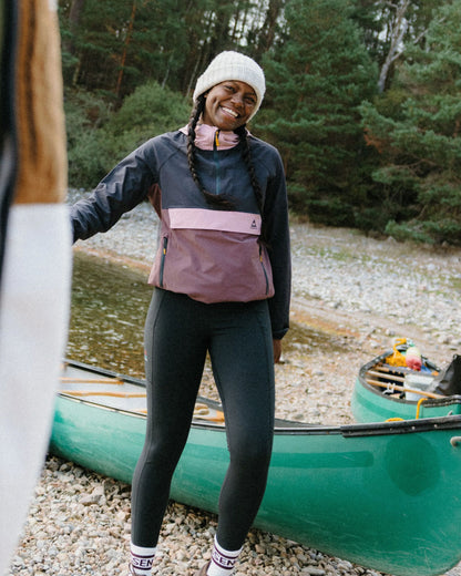 Trailscape Lite Women's Softshell Anorak - Brambleberry/Faded Black - Lifestyle