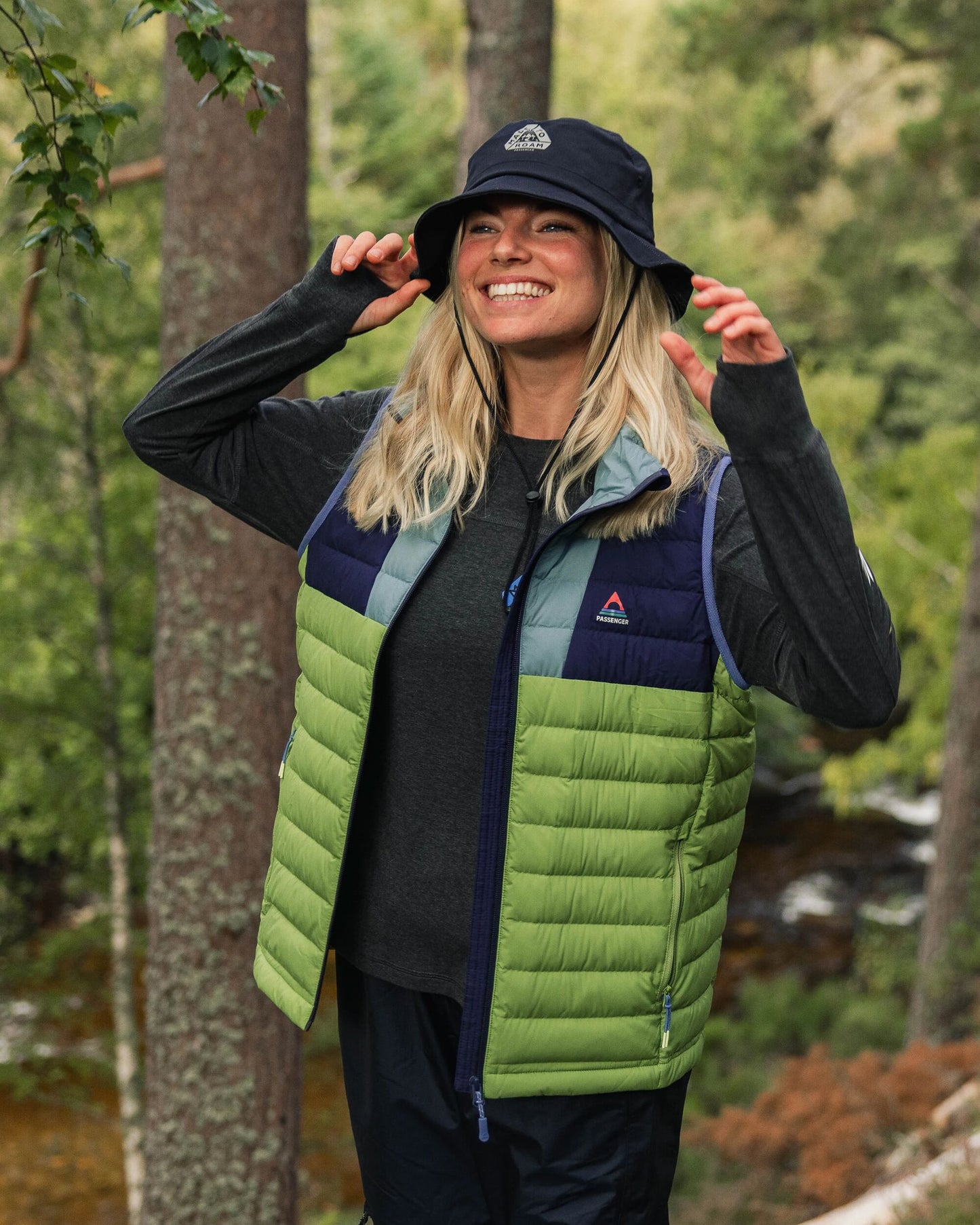 Northstar Down Recycled Vest -  Rich Navy/Pear Green/Arctic