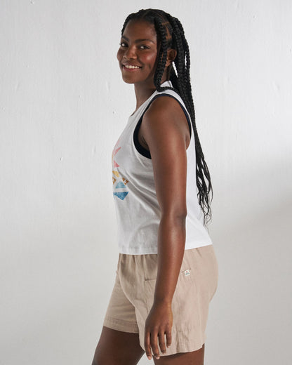Sunray Vest - White - Studio Model