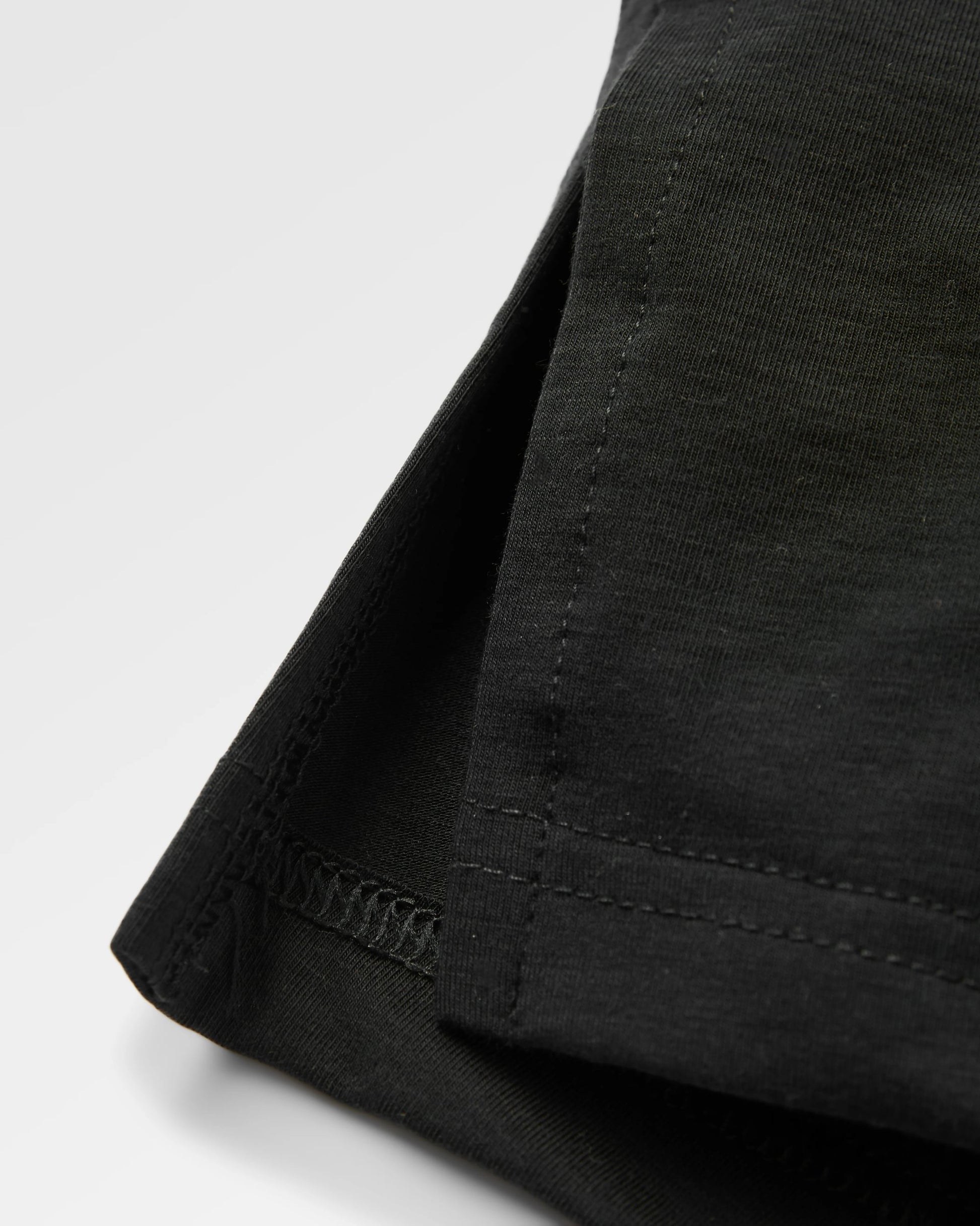 Roamer Women's Drirelease® Active T-Shirt - Black - Flatlay
