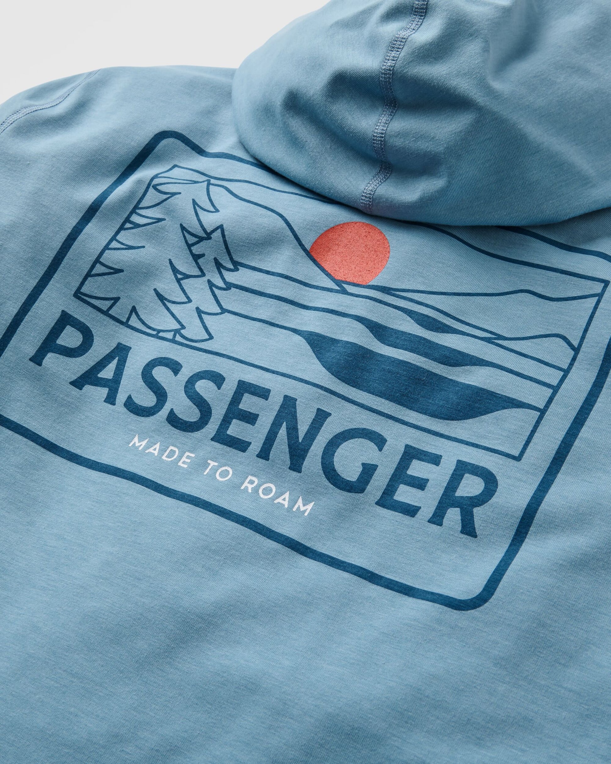 Roamscreen UPF50 Hoodie - Faded Denim - Flatlay