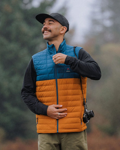 Ashland Down Recycled Gilet - Retro Orange/Tidal Blue - Lifestyle