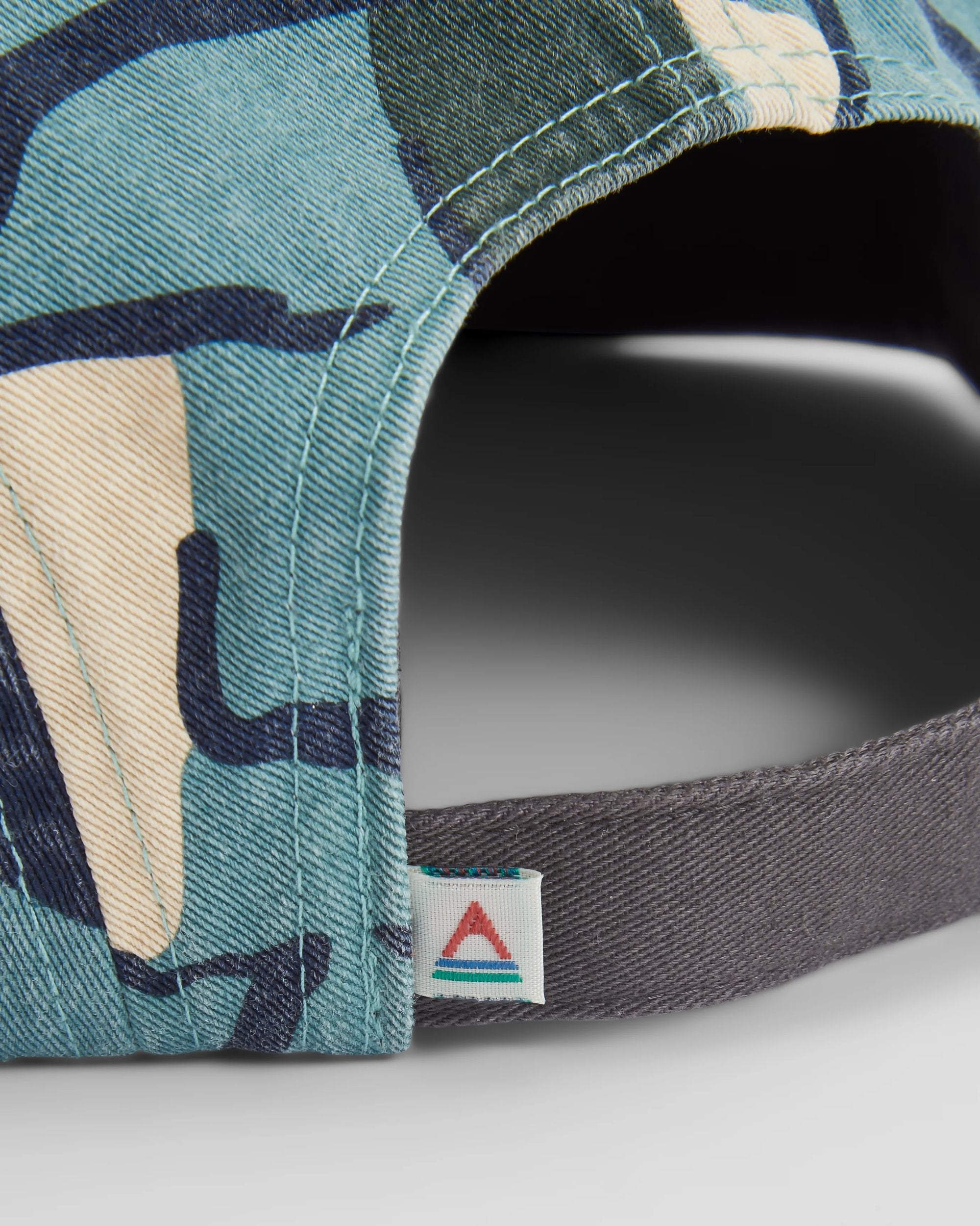 Coast Organic Cotton 5 Panel Cap - Abstract Trails Arctic - Flatlay