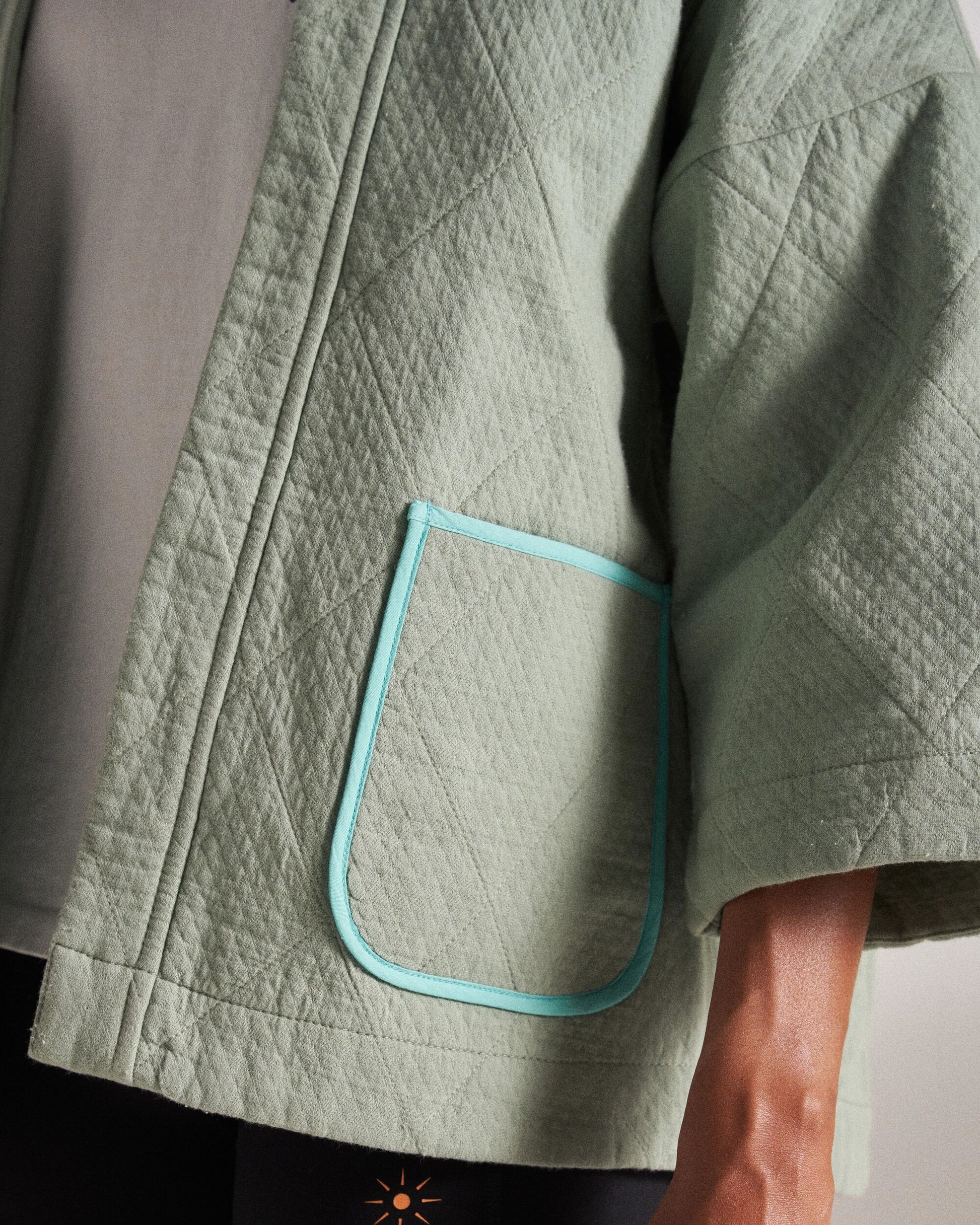 Mira Organic Cotton Quilted Overshirt - Pistachio - Studio Ecomm