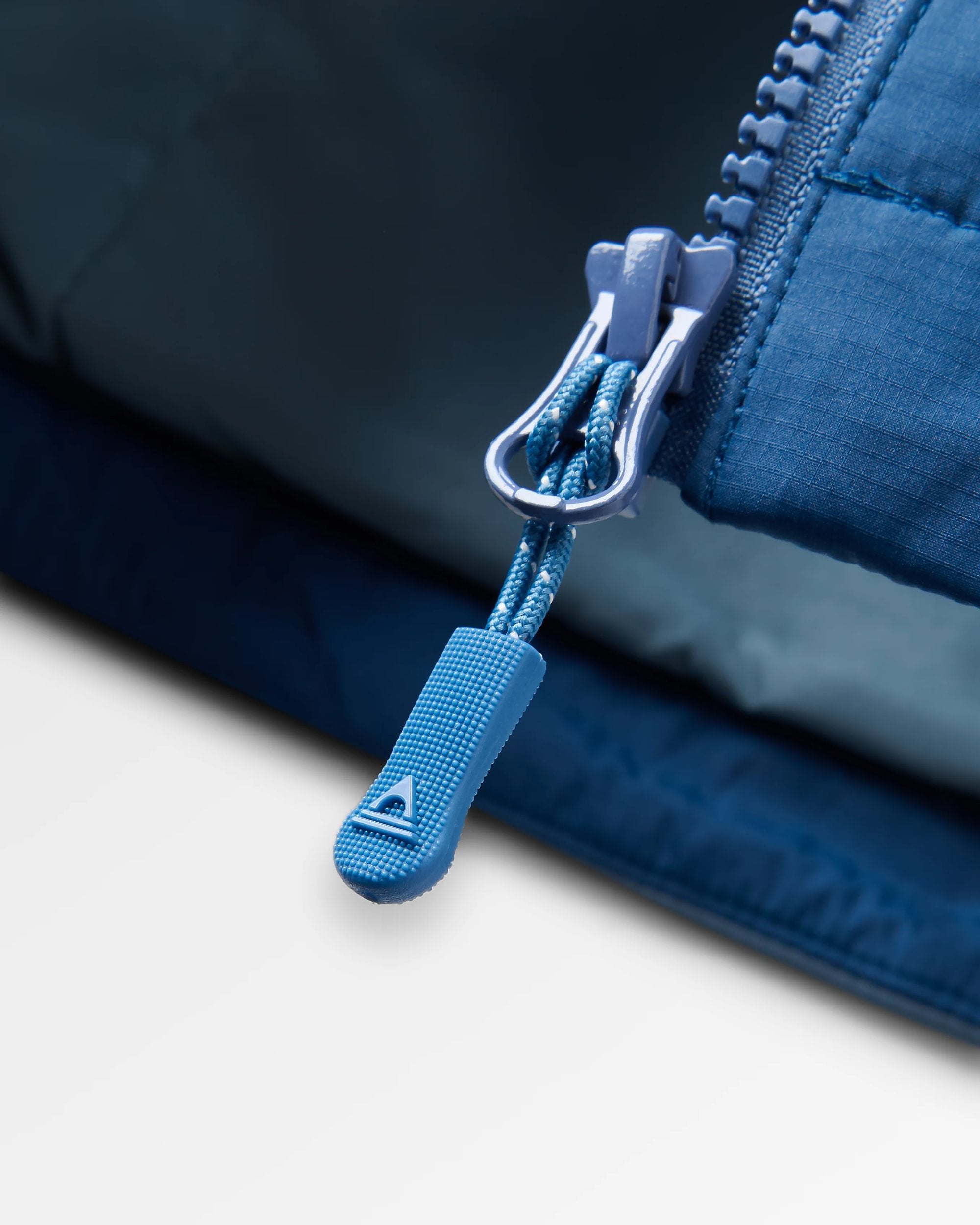 Daybreak Lightweight Recycled Thermore® Insulated Jacket - Rich Navy/Storm Grey/Dark Denim - Flatlay