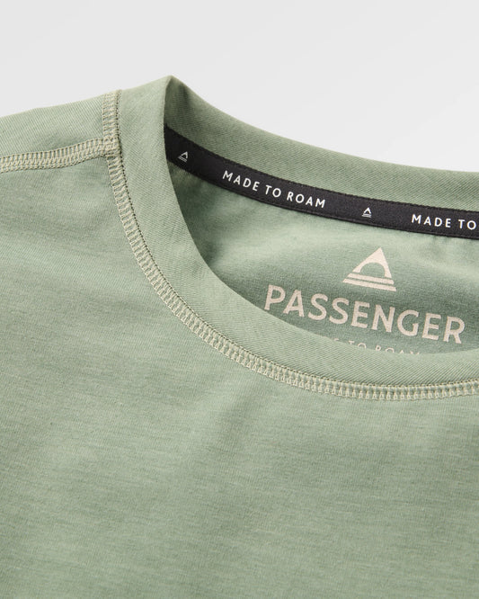 Roamscreen UPF50 LS T-Shirt - Pistachio - Flatlay