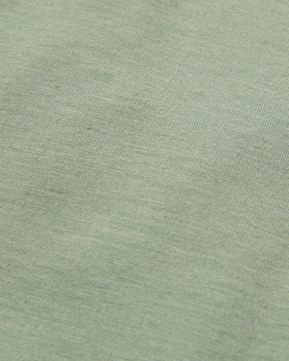 Roamscreen UPF50 LS T-Shirt - Pistachio - Flatlay