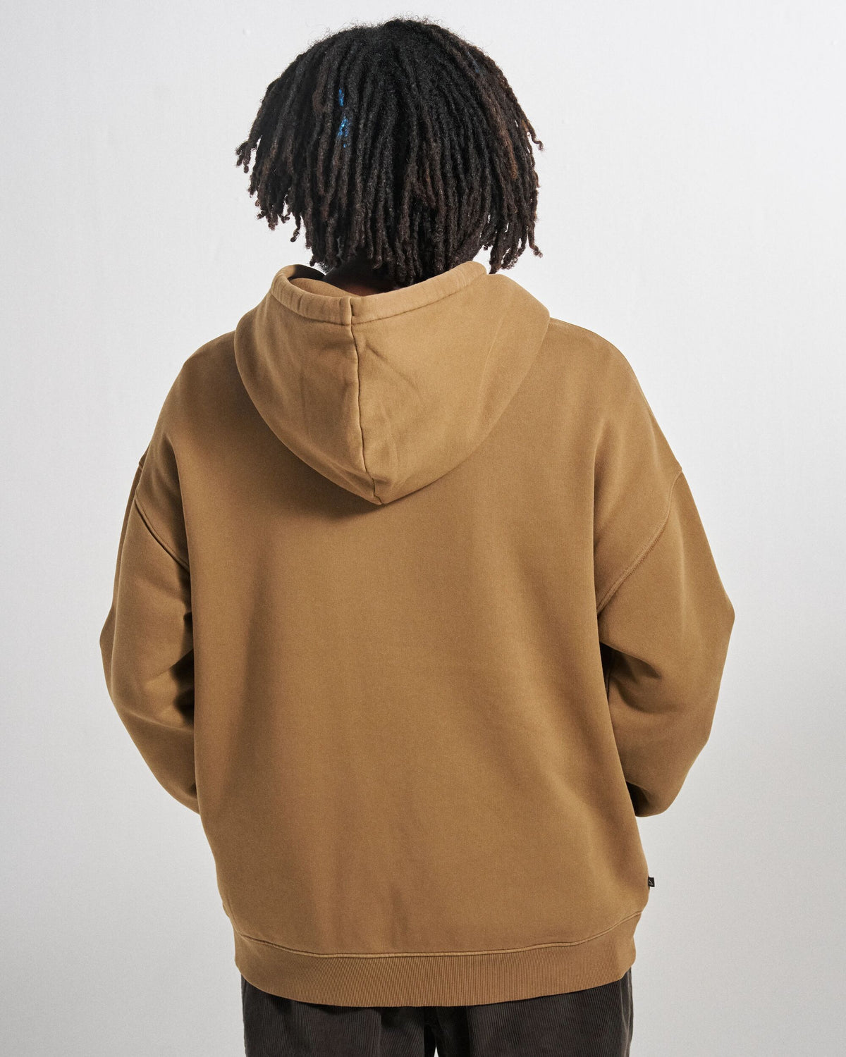 Vita Relaxed Fit Hoodie - Caramel - Studio Model