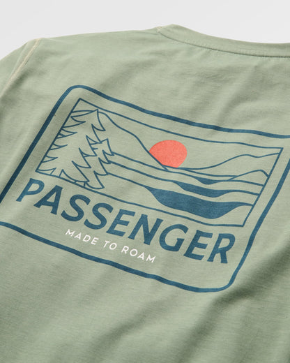 Roamscreen UPF50 LS T-Shirt - Pistachio - Flatlay