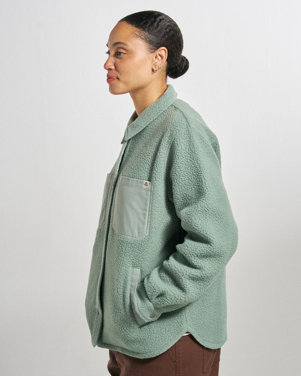 Rappel Sherpa Oversized Shirt - Pistachio - Studio Model