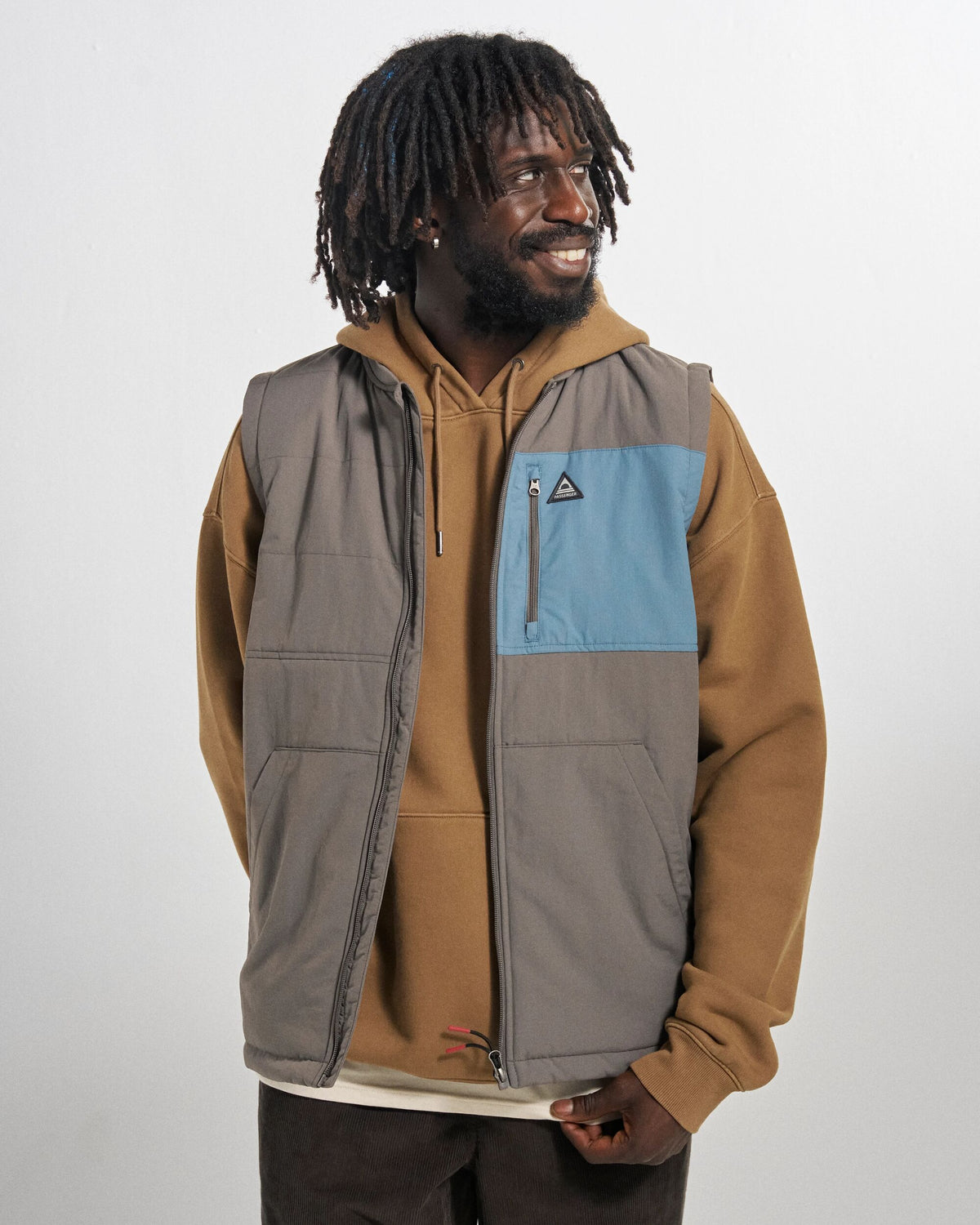 Oceanic Insulated Vest - Slate Grey - Studio Model