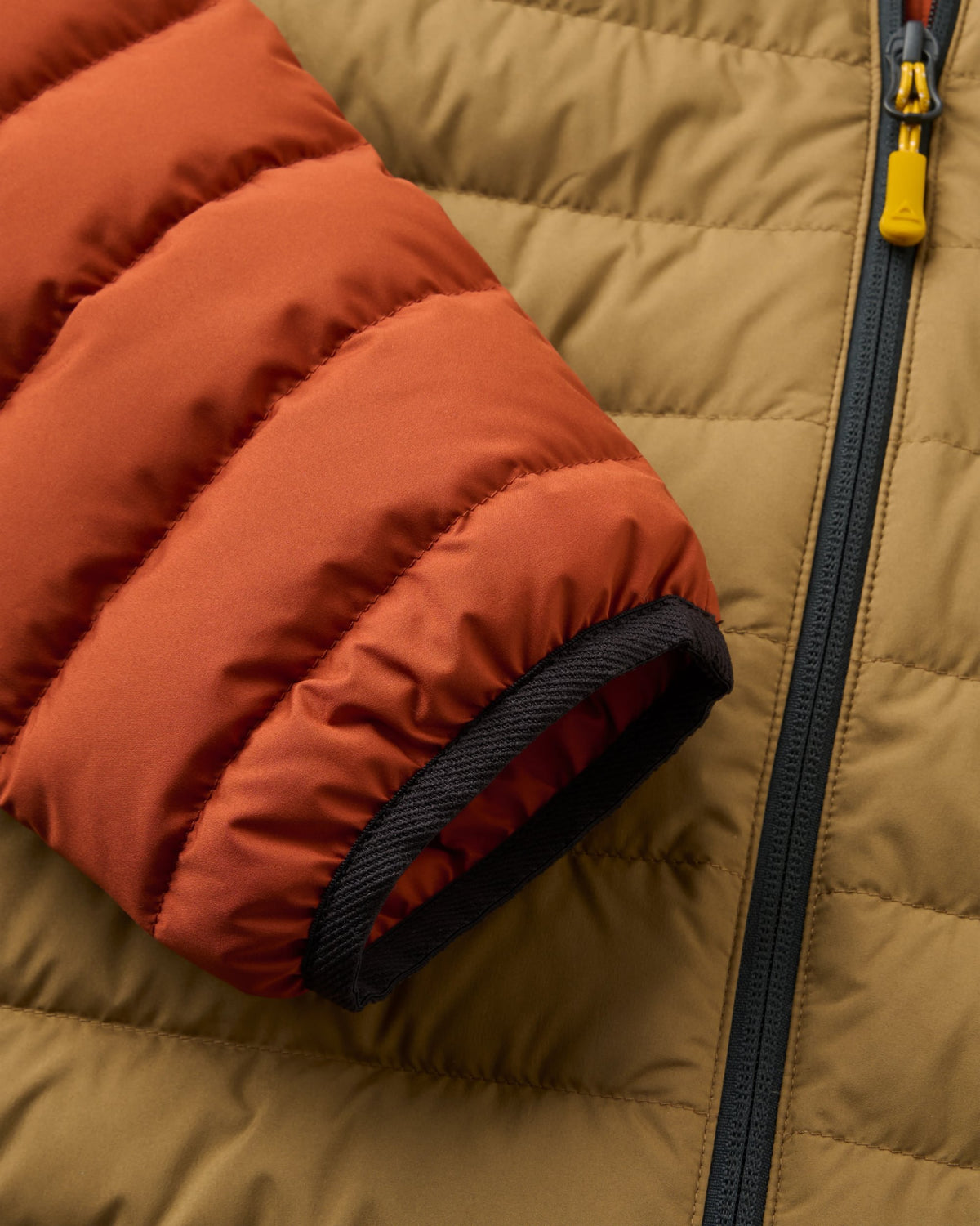 Ashland Down Jacket - Dark Rust/Caramel - Flatlay