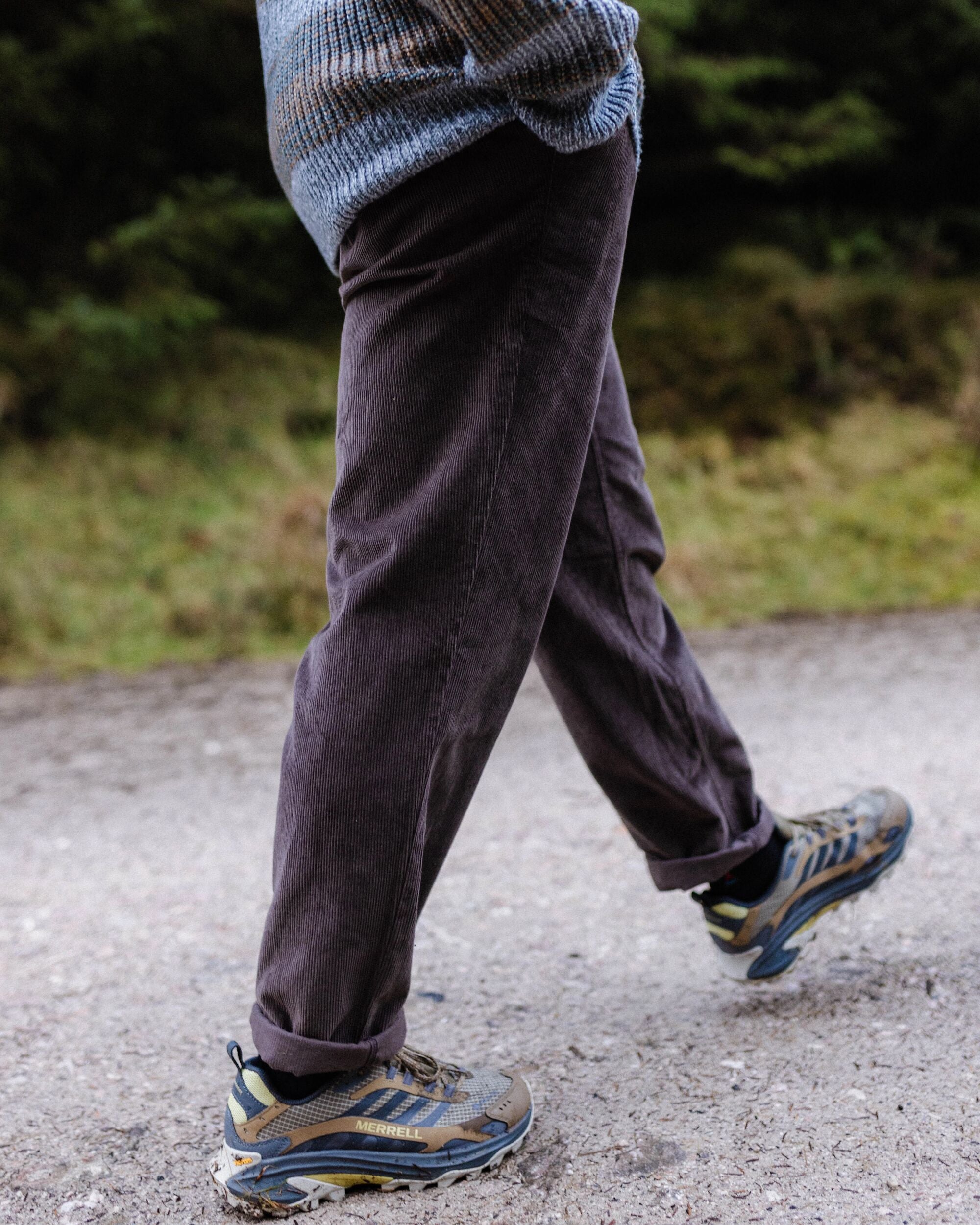 Adventurer Cord Trouser - Espresso - Lifestyle