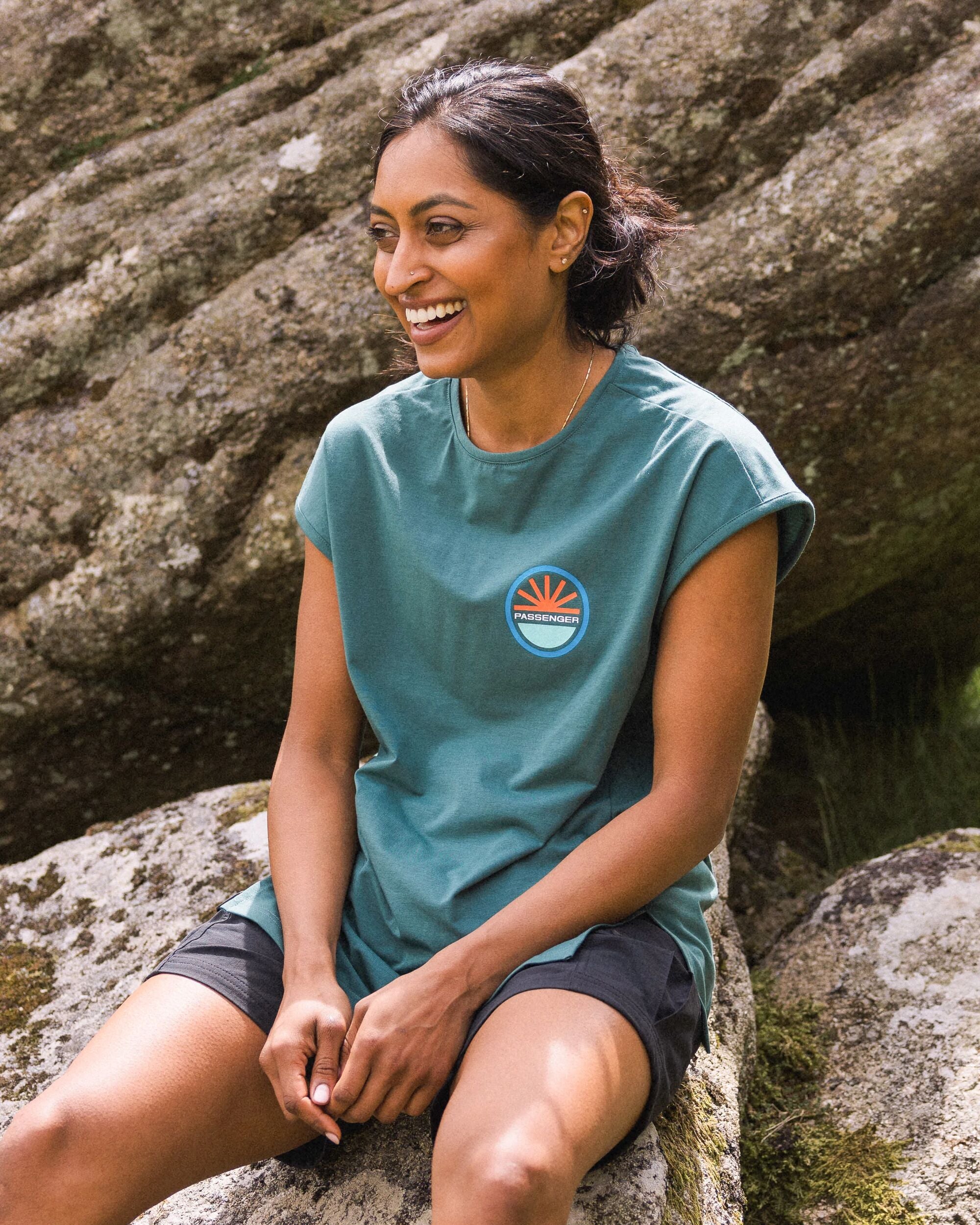 Chase The Light Drirelease® Active T-Shirt - Deep Ocean - Lifestyle