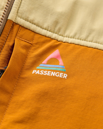 Venturescape Men's Fleece Vest - Caramel/Desert - Flatlay