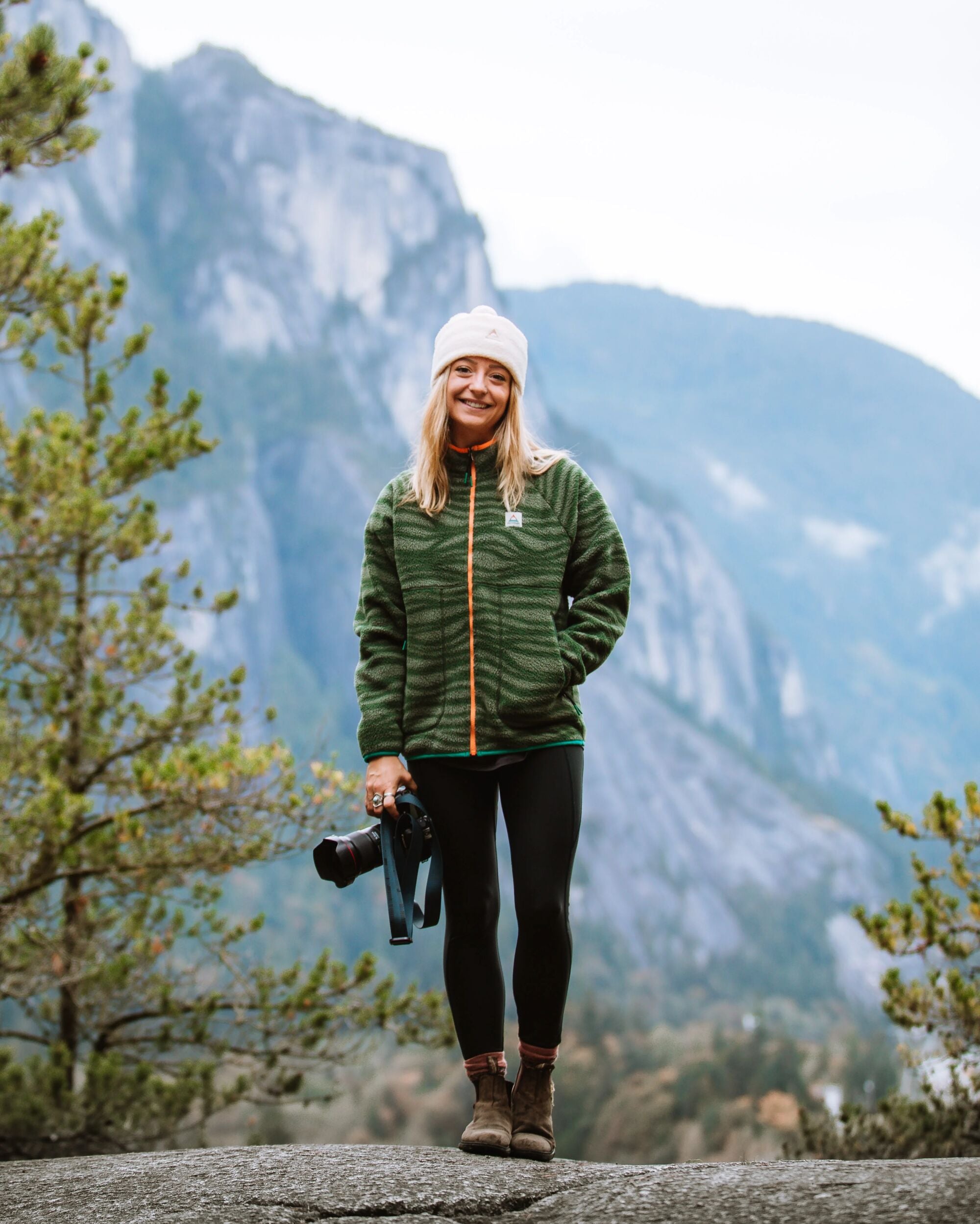 Fairbanks Full Zip Recycled Sherpa Fleece - Strata Fir Tree - Lifestyle