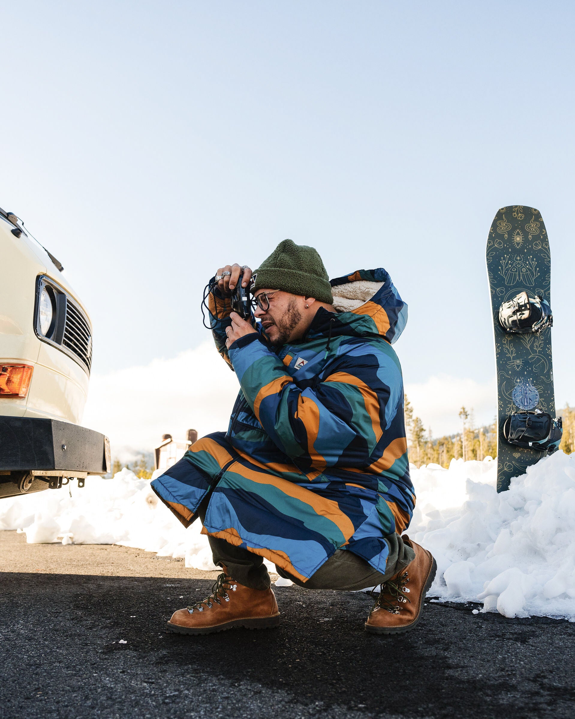 Waves Recycled Sherpa Lined Changing Robe - Scenic Navy - Lifestyle - Male