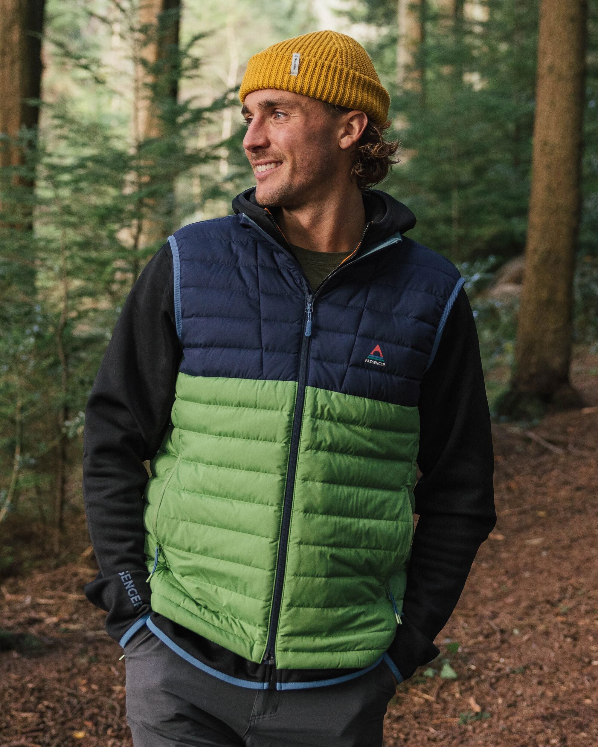 Ashland Down Recycled Gilet - Rich Navy/Pear Green - Lifestyle