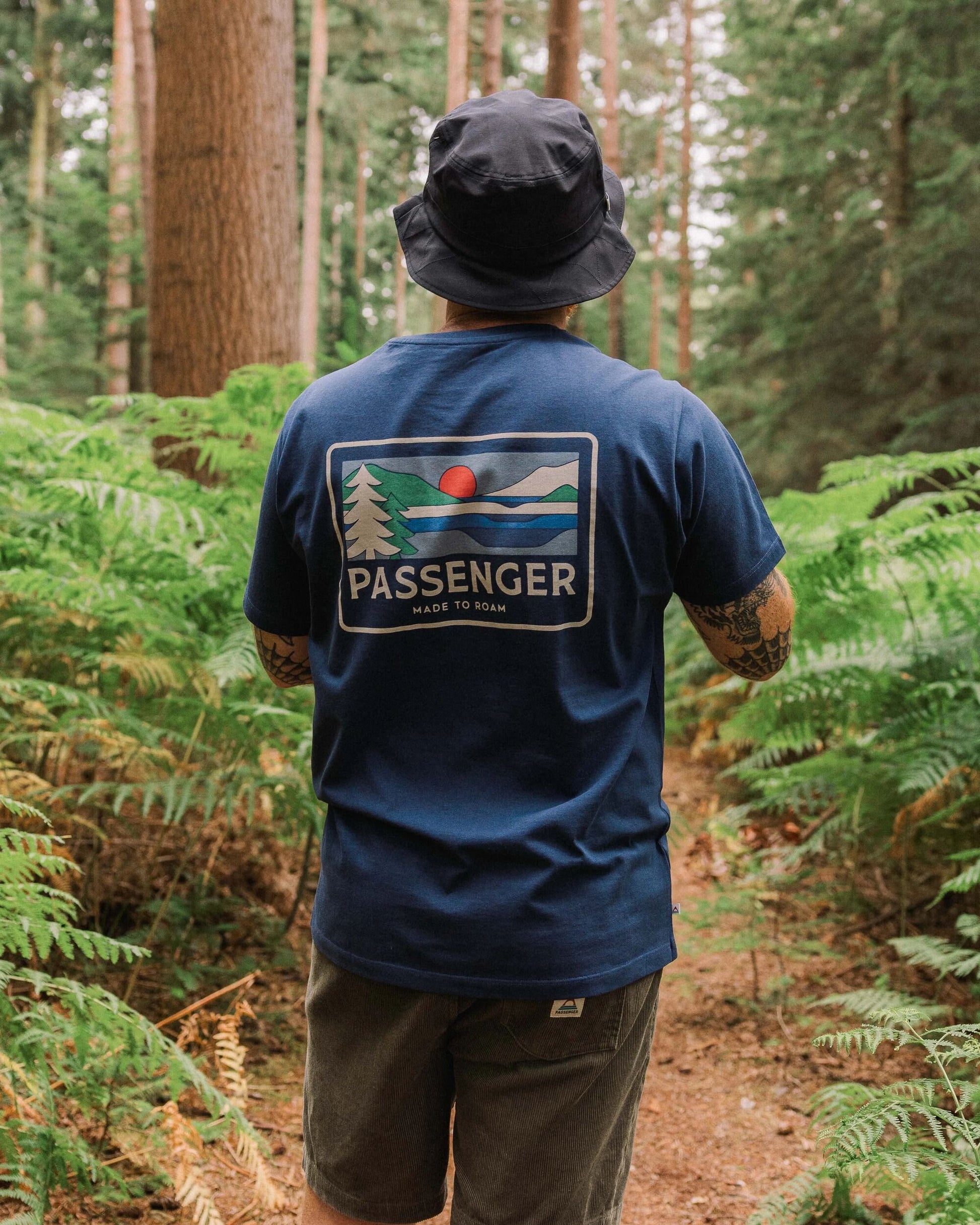 Roamer Men's Recycled Cotton T-Shirt - Rich Navy - Lifestyle