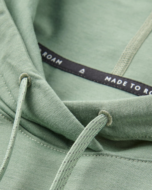 Roamscreen UPF50 Women's Hoodie - Pistachio - Flatlay