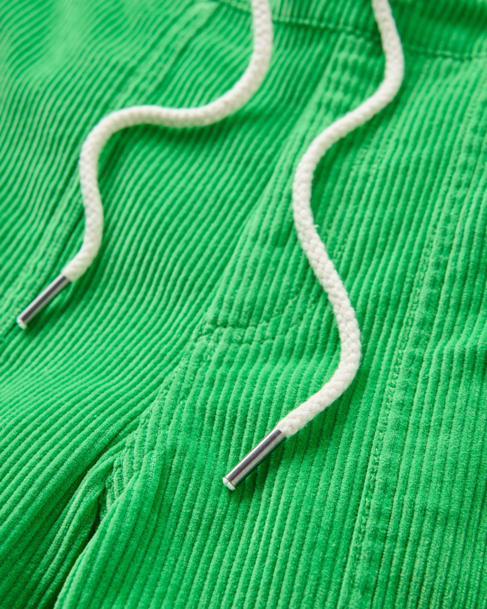 Avian Organic Cord Short 2.0 - True Green - Flatlay