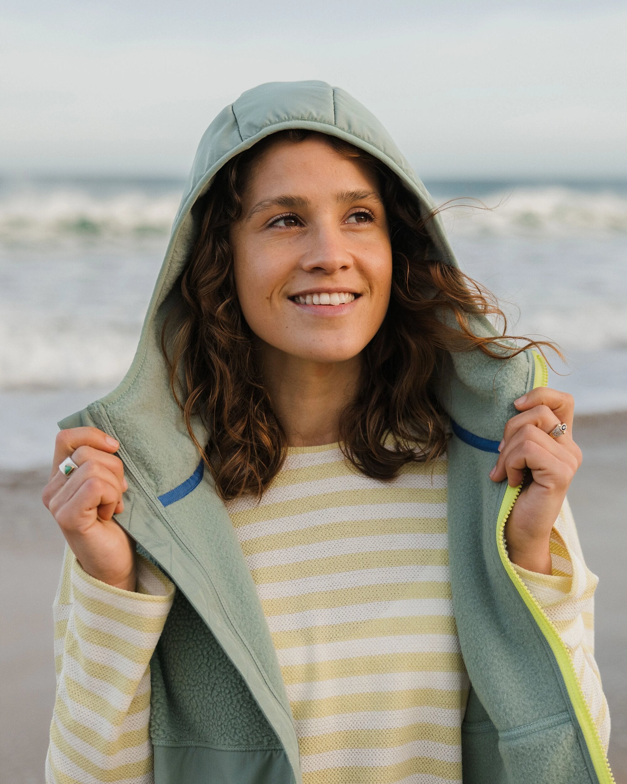 Beebalm Recycled Sherpa Fleece Vest - Pistachio - Lifestyle