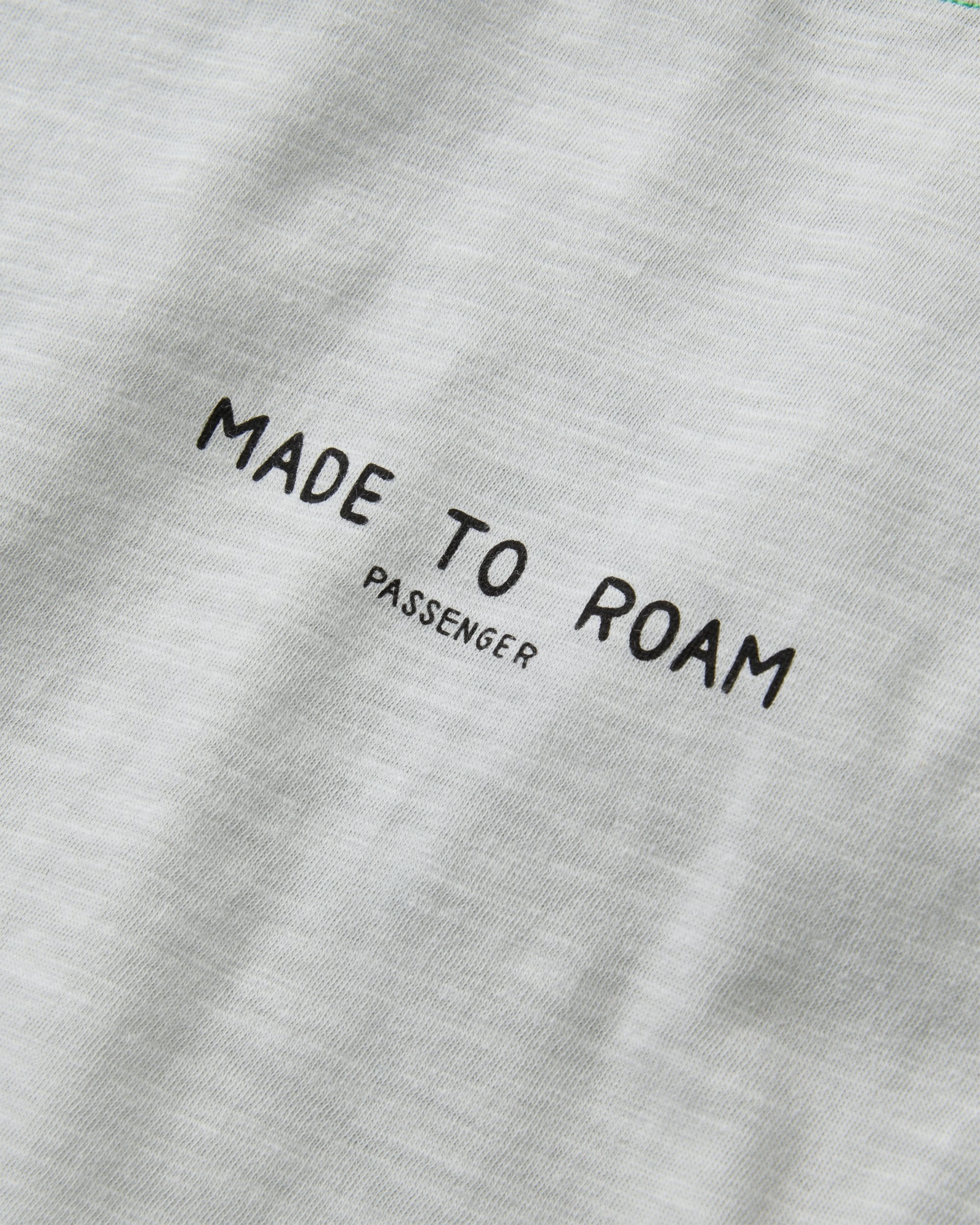Explore LS Raglan T-Shirt - Light Grey Marl - Flatlay