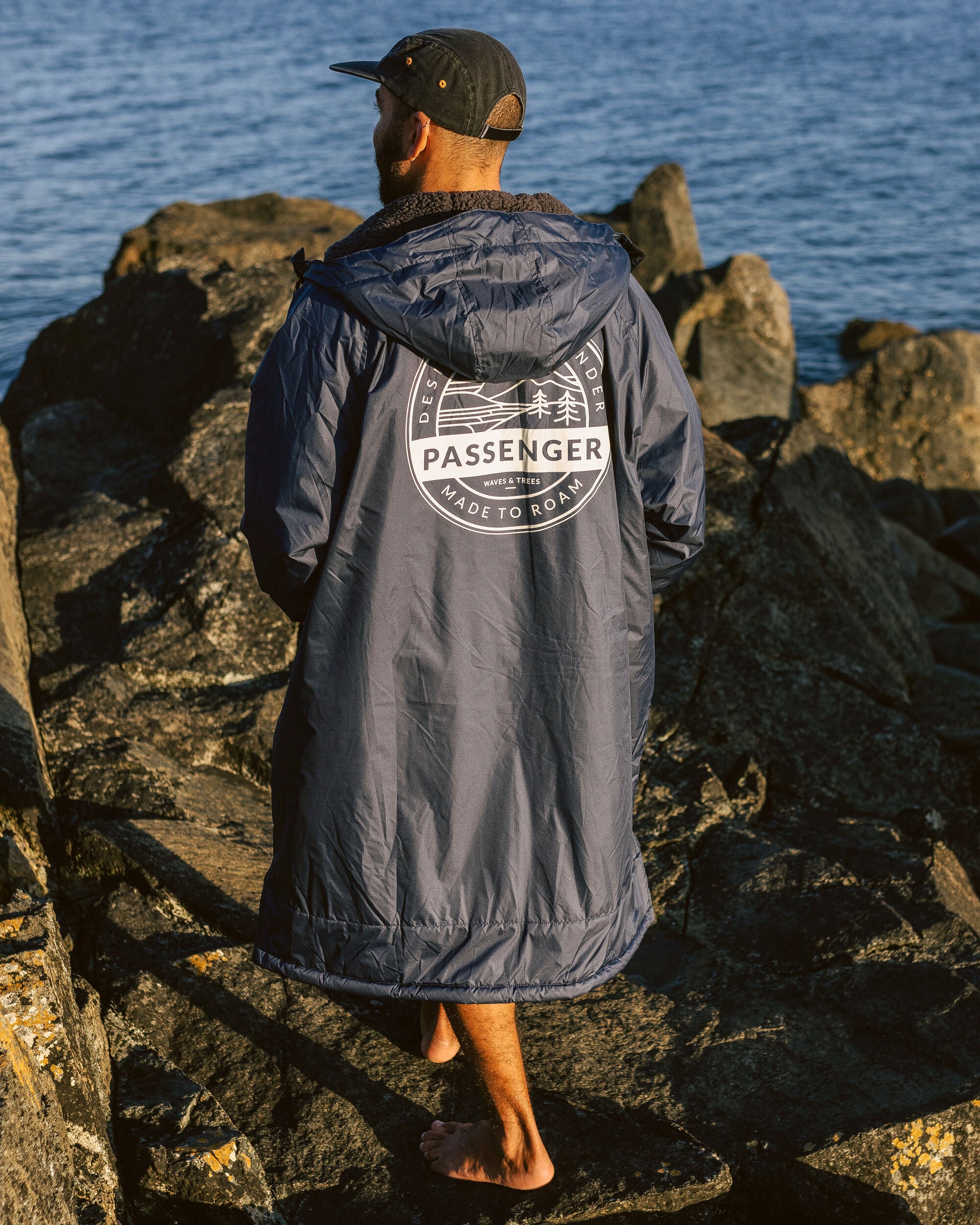 Waves Recycled Sherpa Lined Changing Robe - Rich Navy - Lifestyle - Male