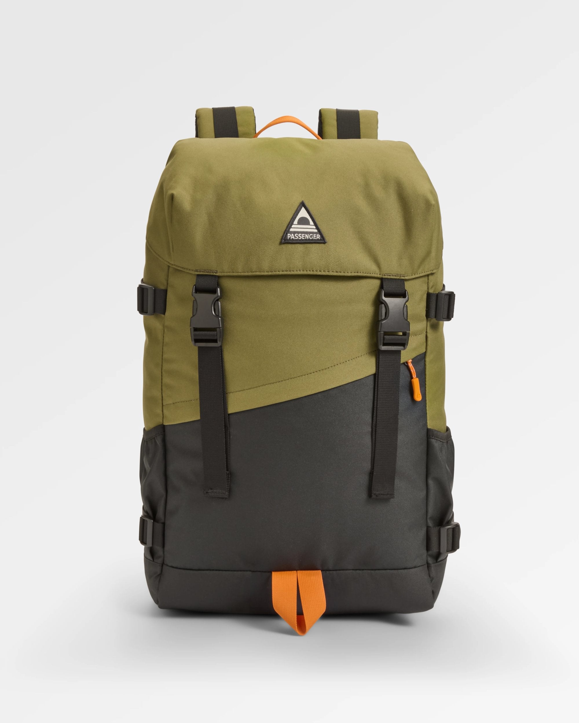 Boondocker 26L Backpack - Black/Khaki