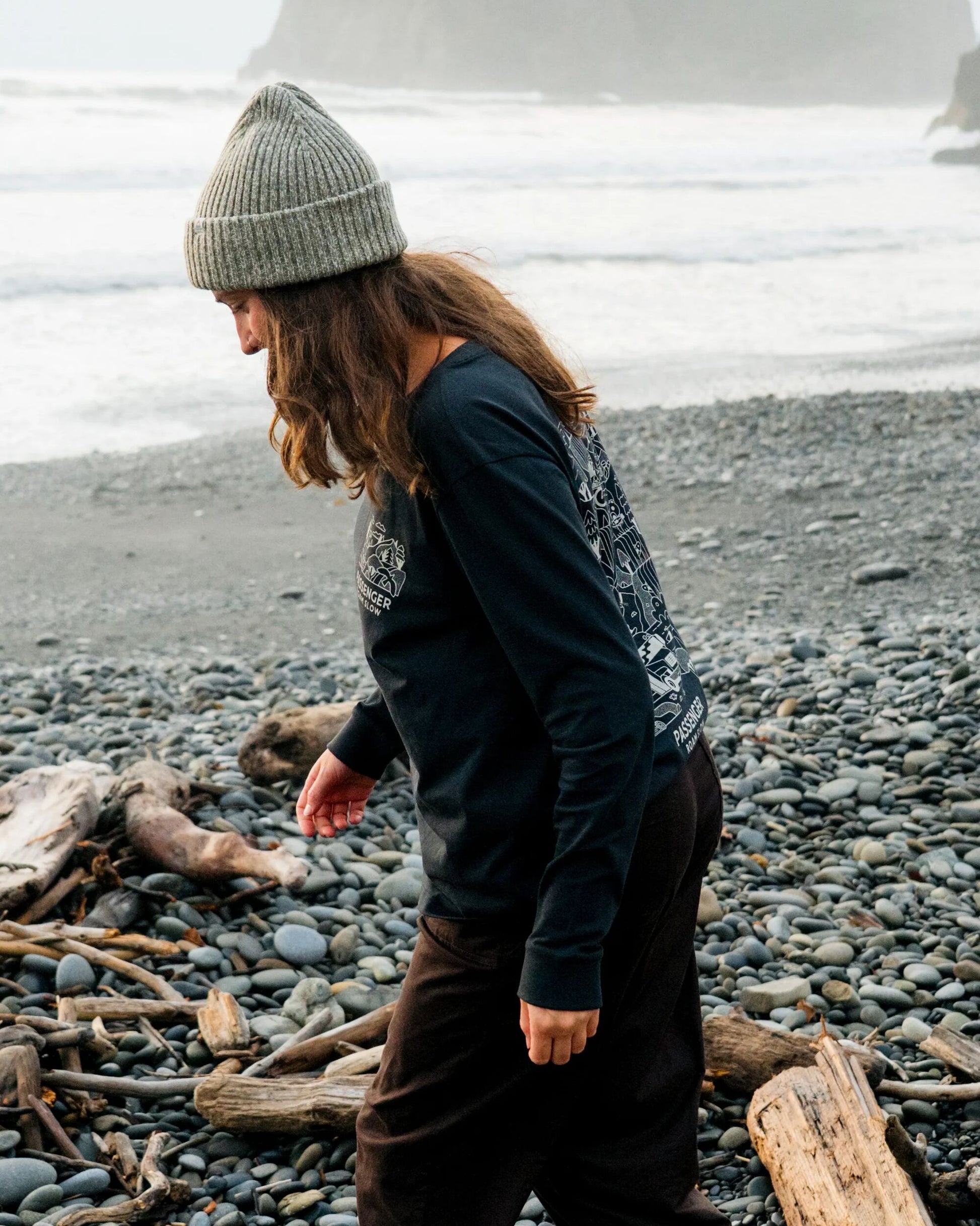 Roam Slow Women's Recycled Cotton LS T-Shirt - Black - Lifestyle