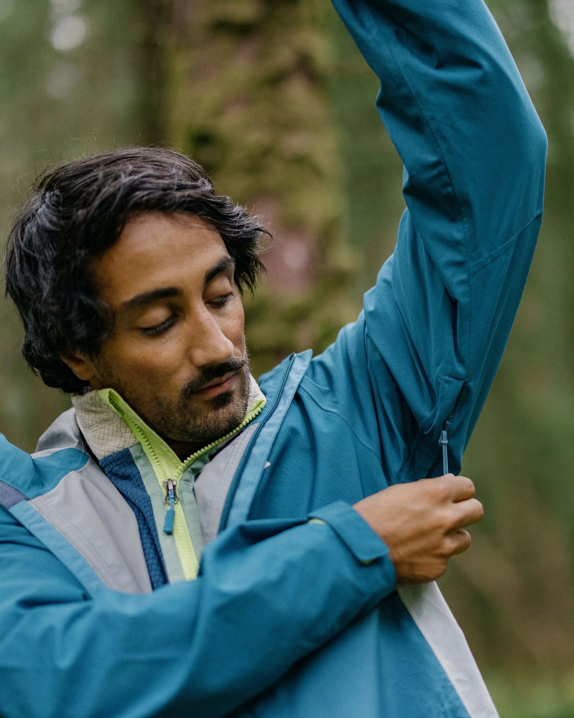 Downpour Recycled Waterproof Jacket - Tidal Blue/Blue Steel - Lifestyle